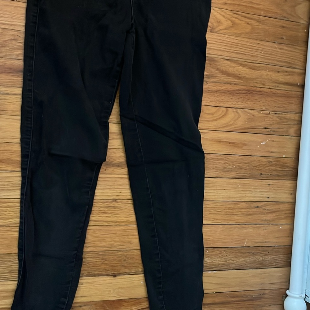 Black skinny jeans!